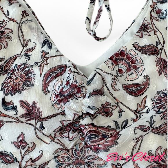 BCX Floral White Pink Embossed Women's Blouse. Rushed V.Neck Sz M. - Picture 3 of 9